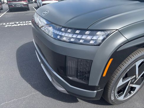 New 2026 Hyundai Ioniq 9 Limited image 26