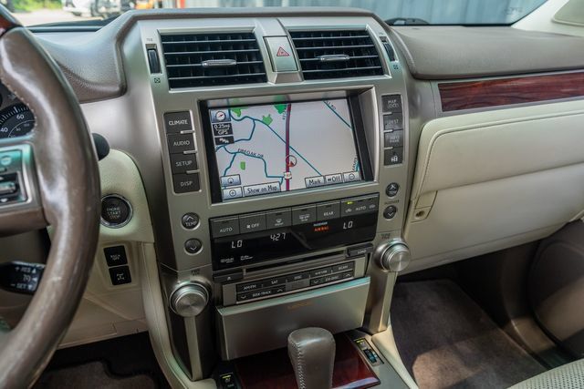 Used 2011 Lexus GX 460 Premium AWD/4WD image 26