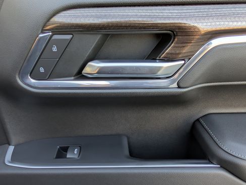 Used 2022 Chevrolet Silverado 1500 RST w/ Z71 Off-Road Package image 21