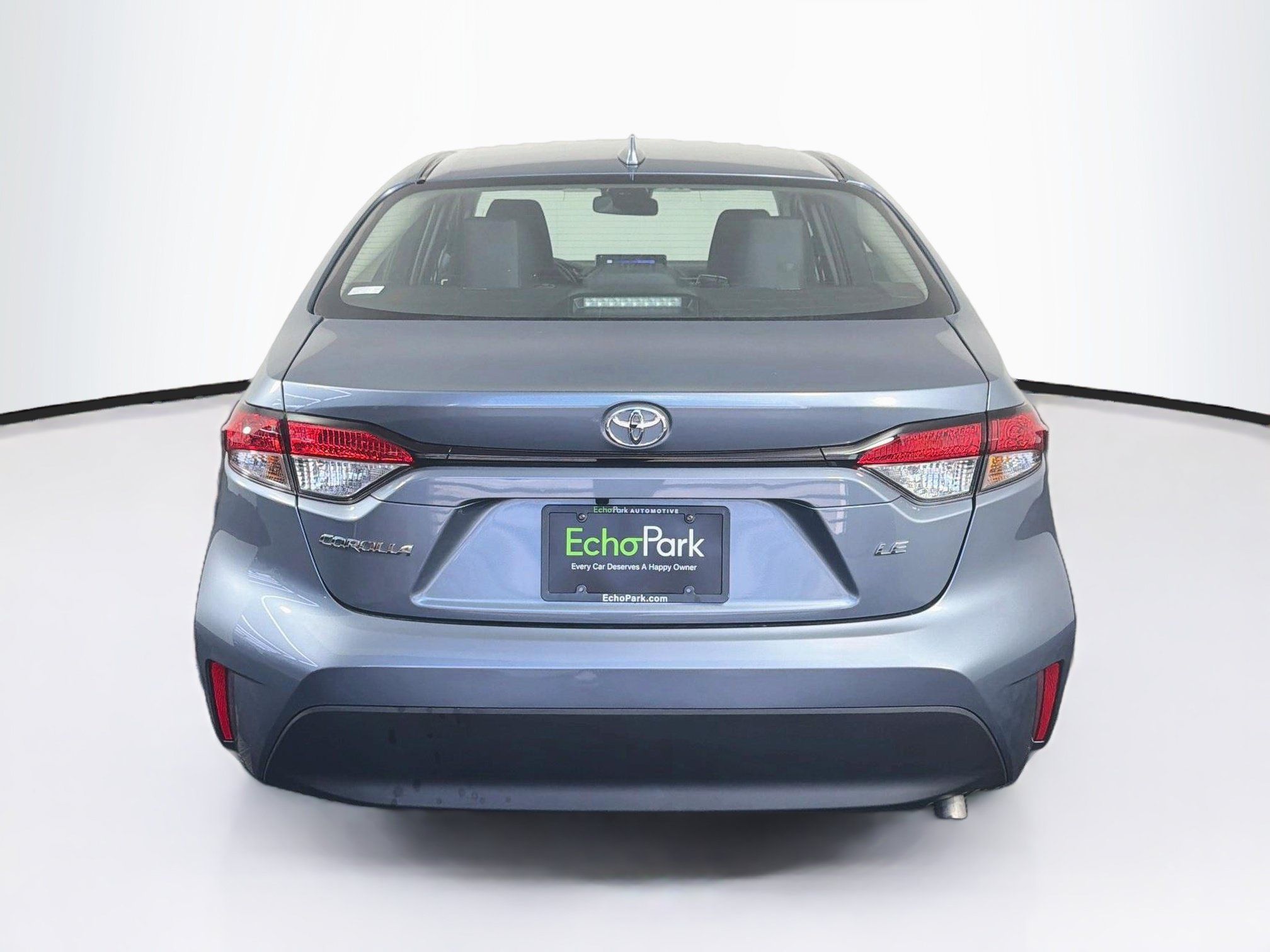 Used 2025 Toyota Corolla LE FWD image 7