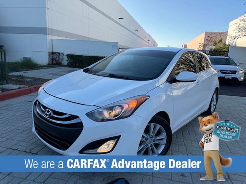 Used 2014 Hyundai Elantra GT FWD image 3