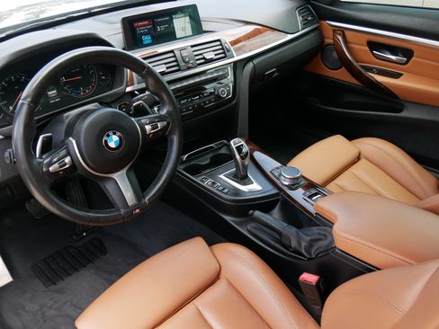 Used 2018 BMW 440i Convertible w/ M Sport Package RWD image 14