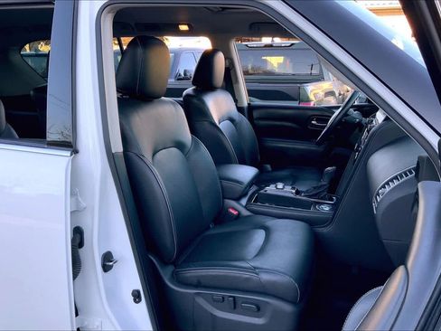 Used 2022 INFINITI QX80 Luxe w/ Cargo Package image 8