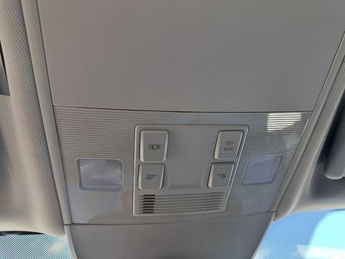 New 2026 Volkswagen Taos S image 16