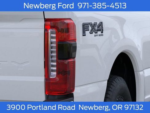 New 2026 Ford F350 XLT w/ XLT Premium Package AWD/4WD image 21