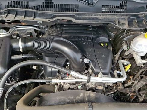 Used 2019 RAM 1500 Classic Warlock image 27