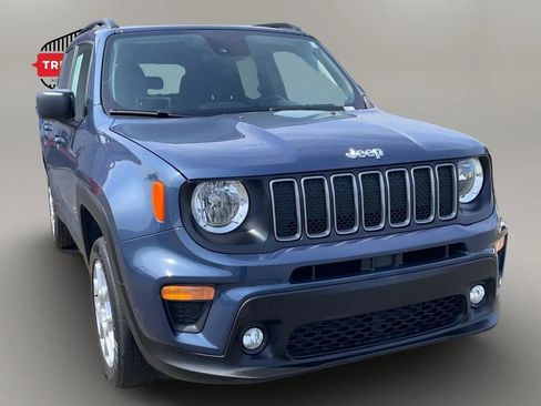 Used 2022 Jeep Renegade Latitude AWD/4WD image 44