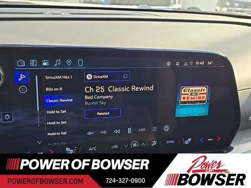 New 2026 Chevrolet Traverse LT image 8