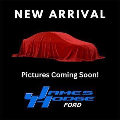 Used 2024 GMC Yukon SLT w/ SLT Luxury Package RWD image 1
