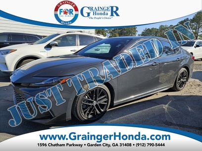 Used 2025 Toyota Camry SE