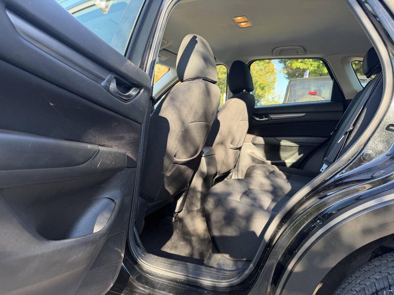 Used 2019 MAZDA CX-5 Sport AWD/4WD image 10