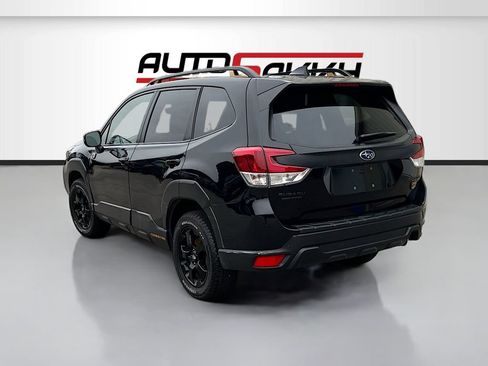 Used 2025 Subaru Forester Wilderness AWD/4WD image 5
