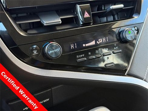 Used 2023 Toyota Camry SE image 28