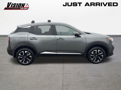 New 2026 Nissan Kicks SV w/ Cold Weather Package image 4