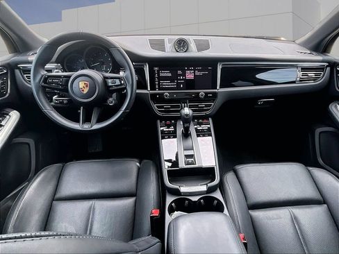 Certified 2026 Porsche Macan AWD/4WD image 14