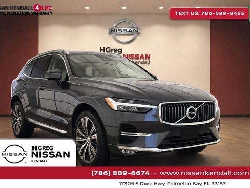 Used 2023 Volvo XC60 B5 Ultimate w/ Protection Package Premier FWD image 1