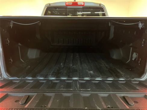 Used 2024 Chevrolet Colorado ZR2 w/ Technology Package image 5