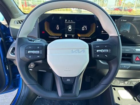 New 2026 Kia K4 GT-Line image 24