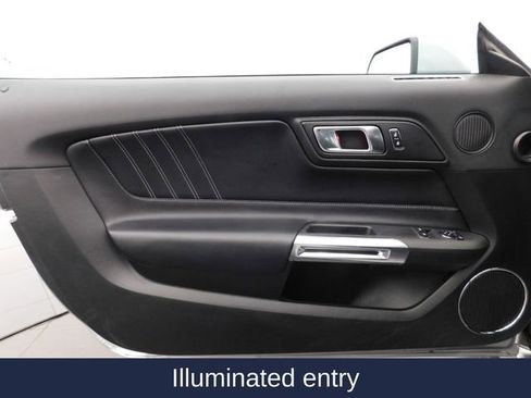 Used 2023 Ford Mustang Premium image 19