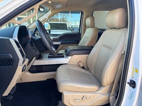 Certified 2019 Ford F350 Lariat w/ Lariat Ultimate Package image 13