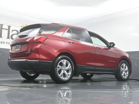 Used 2020 Chevrolet Equinox Premier image 32