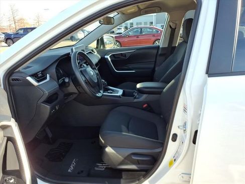 Used 2025 Toyota RAV4 LE image 4