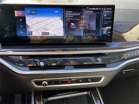 Certified 2023 BMW X7 xDrive40i w/ Parking Assistance Package image 17
