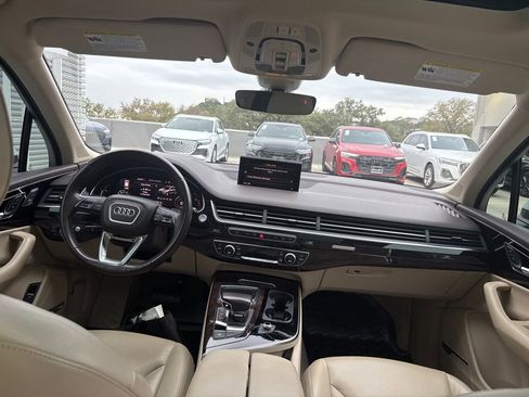 Used 2018 Audi Q7 3.0T Prestige w/ Prestige Package image 19
