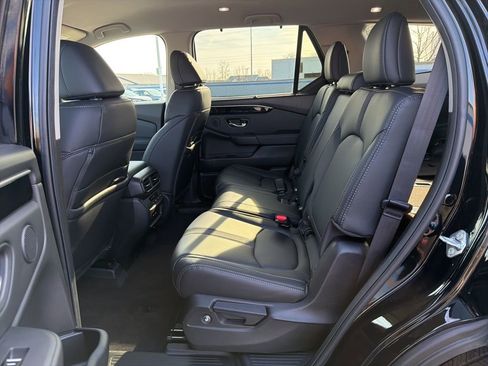 Certified 2025 Honda Pilot EX-L image 19