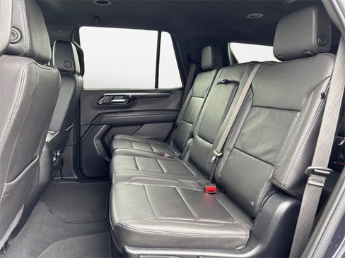 Used 2025 Chevrolet Tahoe Z71 image 13