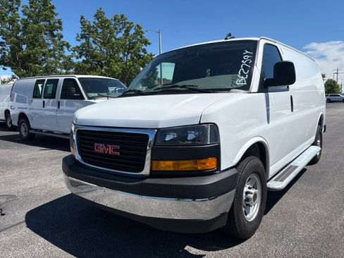Used 2024 GMC Savana 2500 w/ Driver Convenience Package RWD image 17