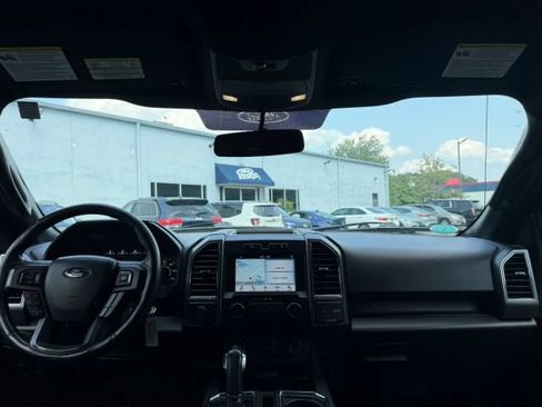Used 2018 Ford F150 XLT w/ Equipment Group 302A Luxury AWD/4WD image 15