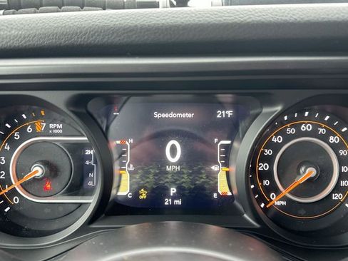 New 2026 Jeep Gladiator Sport AWD/4WD image 17