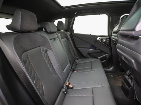 Used 2026 BMW X3 xDrive30i w/ Premium Package AWD/4WD image 25