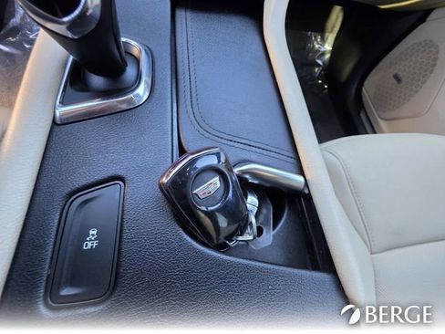 Used 2019 Cadillac XT5 Luxury image 22