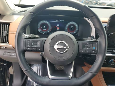 Certified 2024 Nissan Pathfinder Platinum w/ Cargo Package image 22