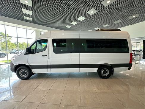 New 2025 Mercedes-Benz Sprinter 2500 image 4