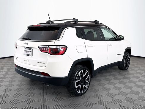 Used 2018 Jeep Compass Limited AWD/4WD image 7
