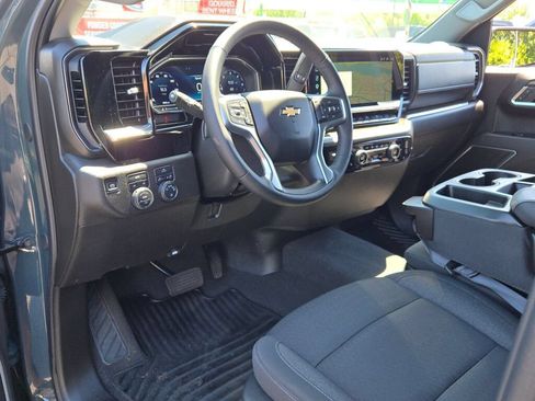Certified 2025 Chevrolet Silverado 1500 LT AWD/4WD image 26