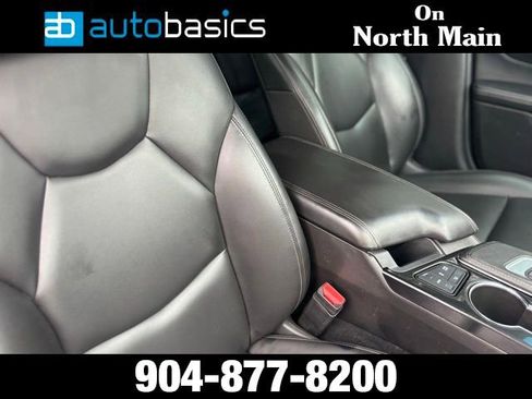Used 2021 Cadillac CT4 Luxury RWD image 11