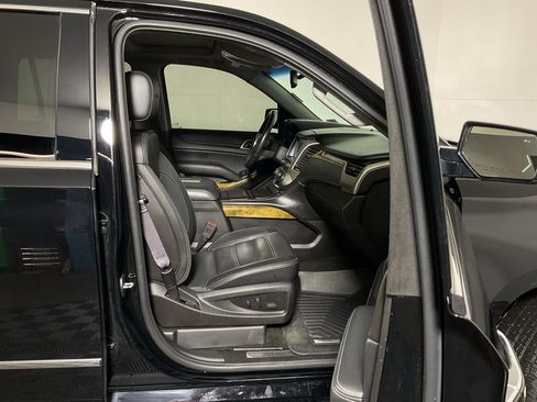 Used 2017 GMC Yukon Denali w/ Open Road Package image 35