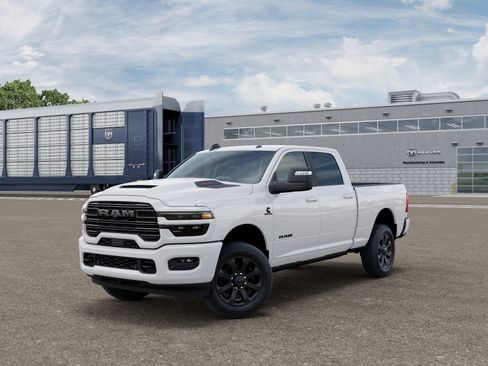 New 2026 RAM 2500 Laramie AWD/4WD image 1