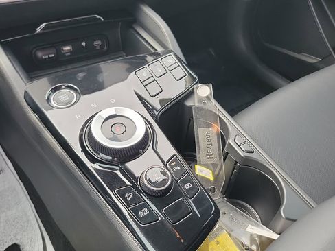 Used 2023 Kia Sportage EX image 26