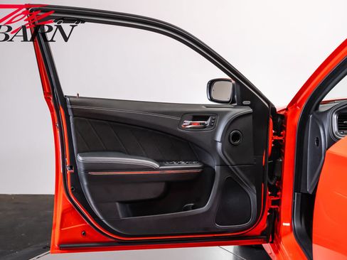 Used 2022 Dodge Charger SRT Hellcat RWD image 16
