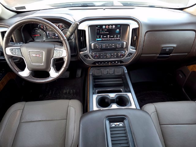 Used 2019 GMC Sierra 2500 SLT w/ Duramax Plus Package AWD/4WD image 10