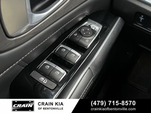 Certified 2025 Kia Sorento SX Prestige AWD/4WD image 10