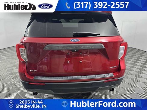 Used 2024 Ford Explorer XLT w/ Equipment Group 202A AWD/4WD image 7