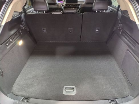 Used 2023 Lincoln Nautilus Standard image 28