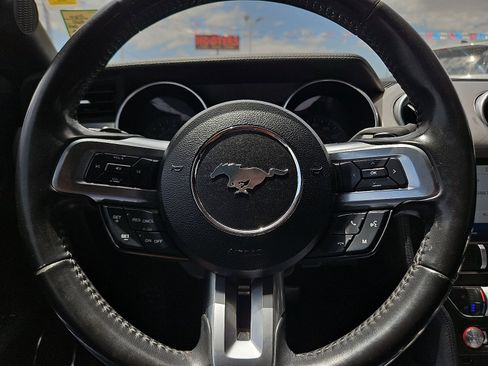 Used 2020 Ford Mustang Premium image 12