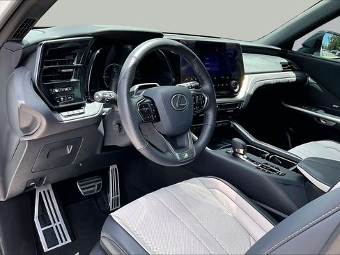 Used 2026 Lexus TX 350 AWD w/ Technology Package image 18